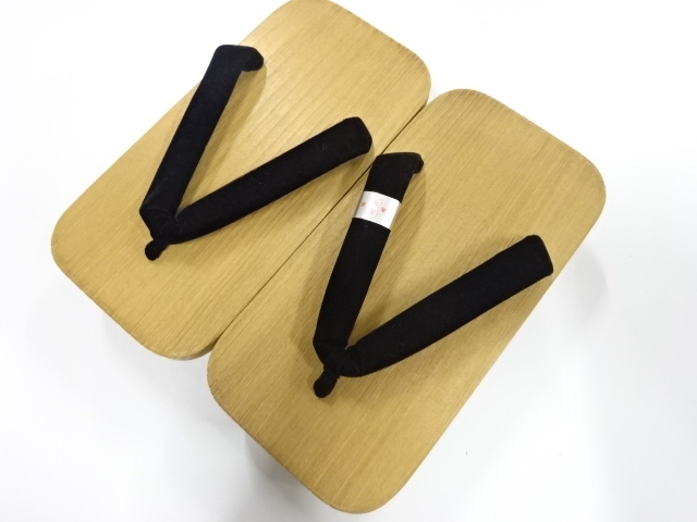 JAPANESE UNUSED MENS PAULOWNIA GETA (25 cm)